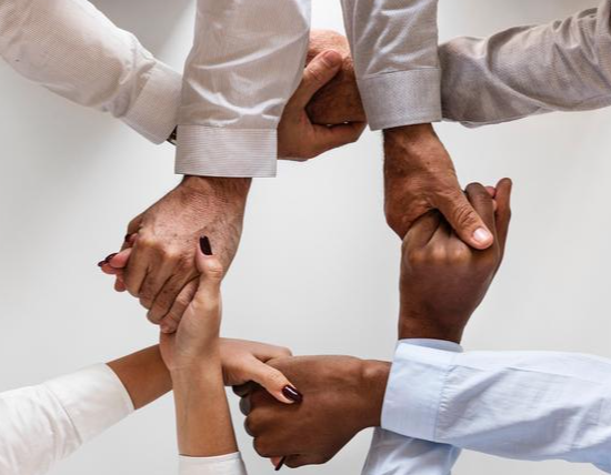 郑州惠众广告设计制作服务全流程解析：从需求对接到成品交付